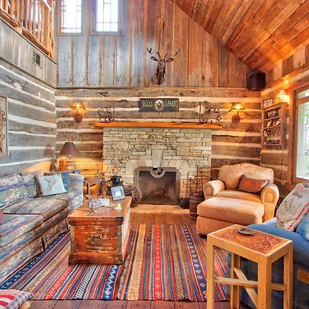 Log Cabin At Old Glory Ranch Villa